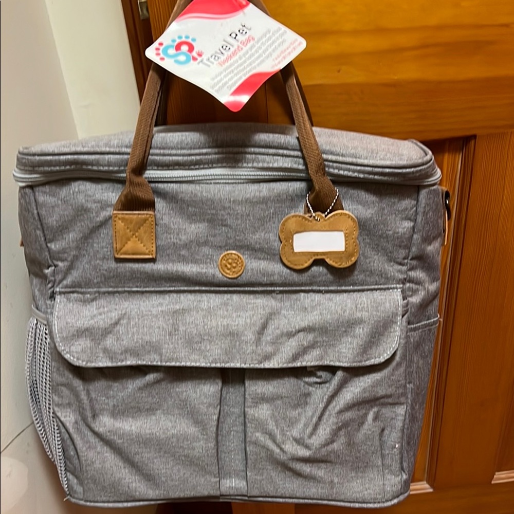 NWT Travel Pet Weekend Bag
